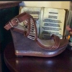 Gianni Bini Wedges